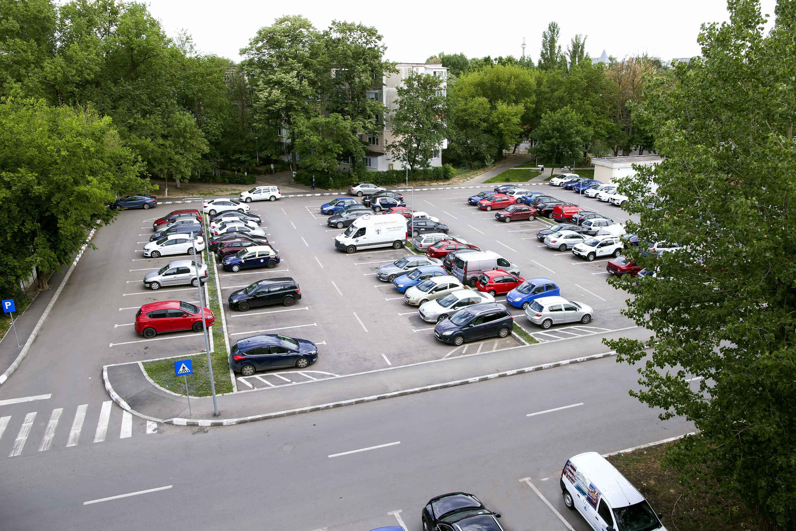 Se pot achita abonamentele pentru parcări rezidențiale